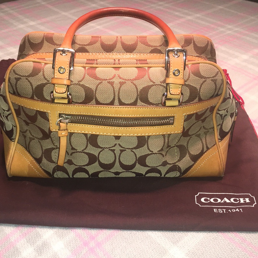 Original Coach purse 👜 medicine bag